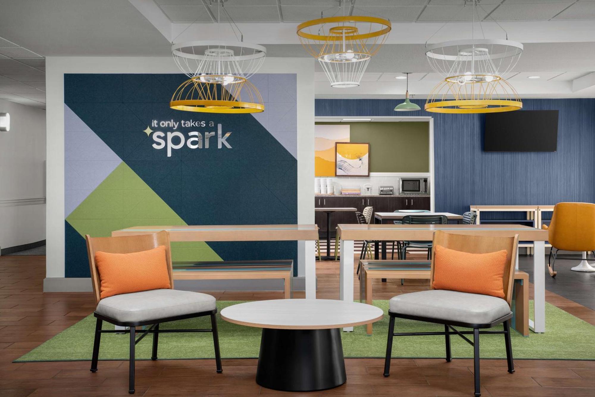 Spark By Hilton Tampa Brandon Heartland Exterior photo