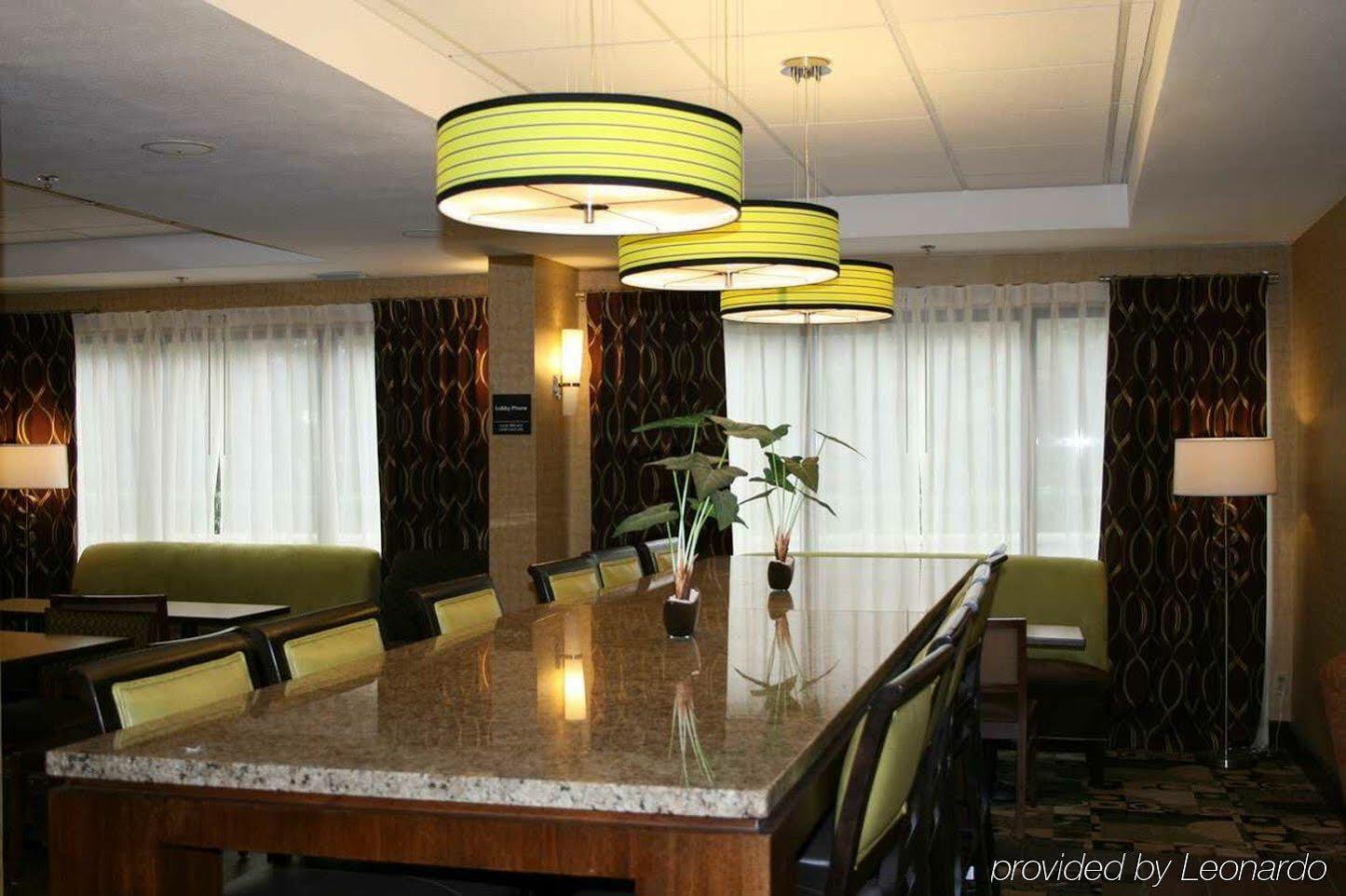 Spark By Hilton Tampa Brandon Heartland Exterior photo